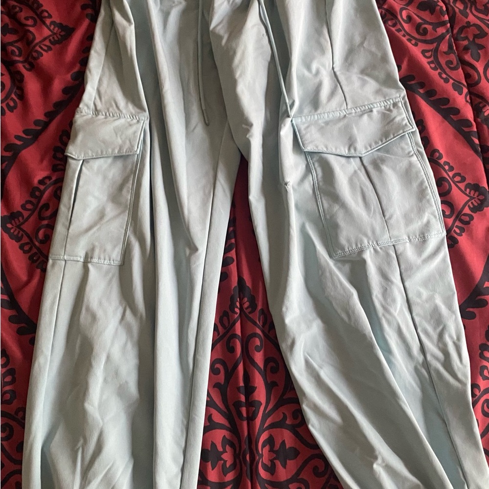 Light blue holster blue cargo pants